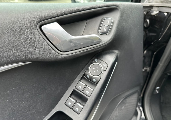 Ford Fiesta cena 66500 przebieg: 57000, rok produkcji 2018 z Radzyń Podlaski małe 67